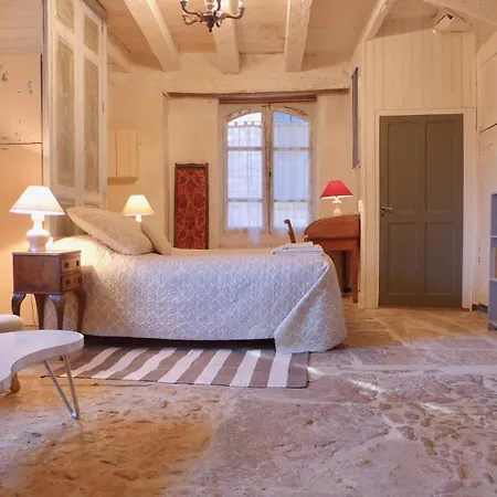 Rue Bertrand De Got *