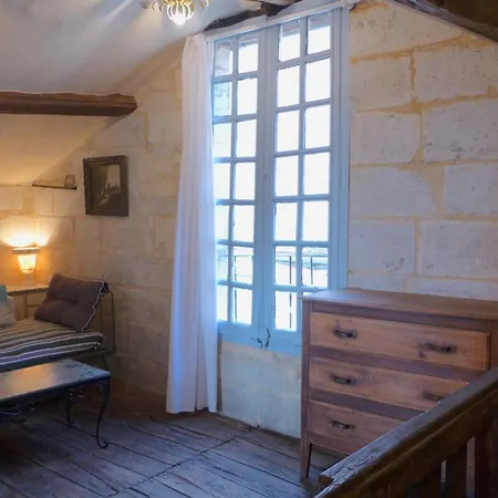 Rue Bertrand De Got Holiday home *